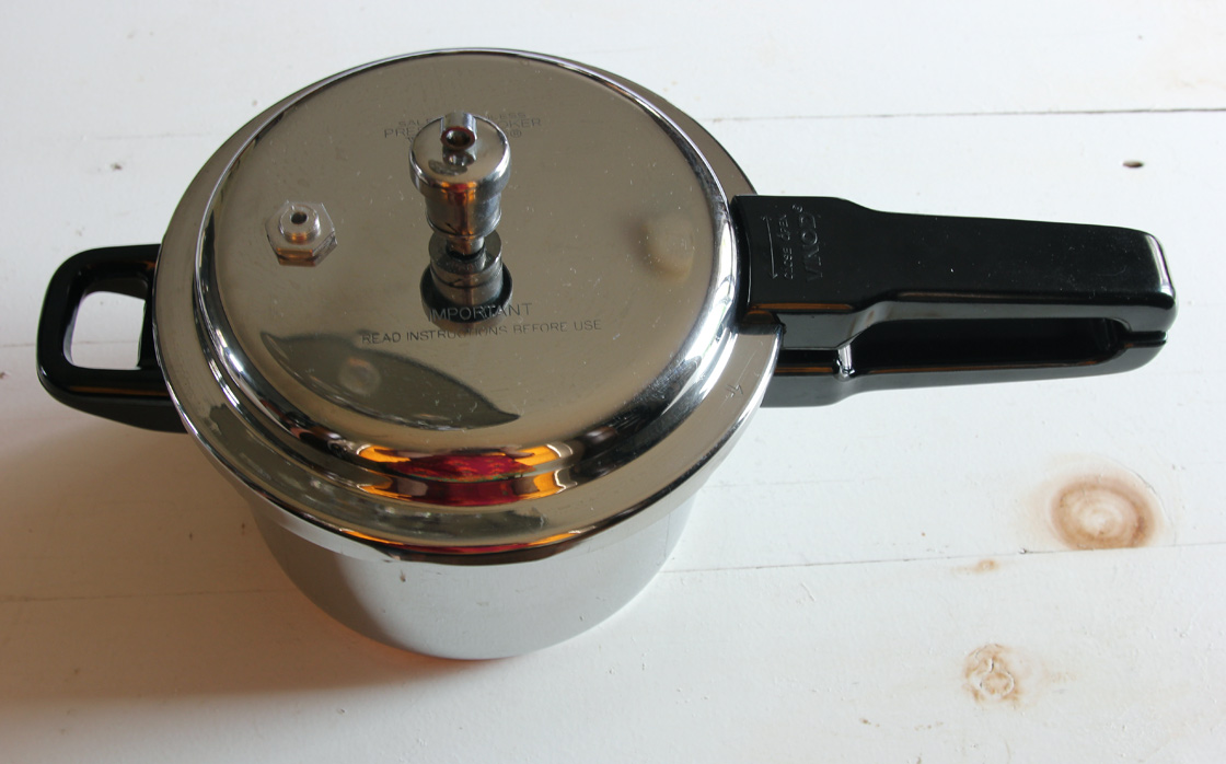 jiggle top pressure cooker safely