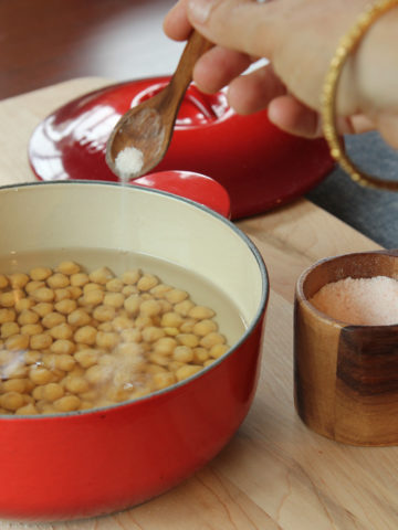Cook raw chickpeas from scratch