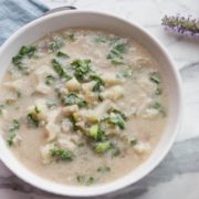 Cauliflower soup in a bowl