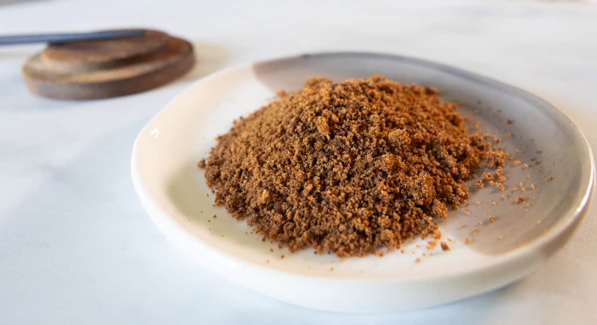 unrefined sugar