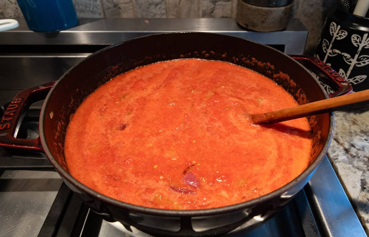 cooking the tomato sauce