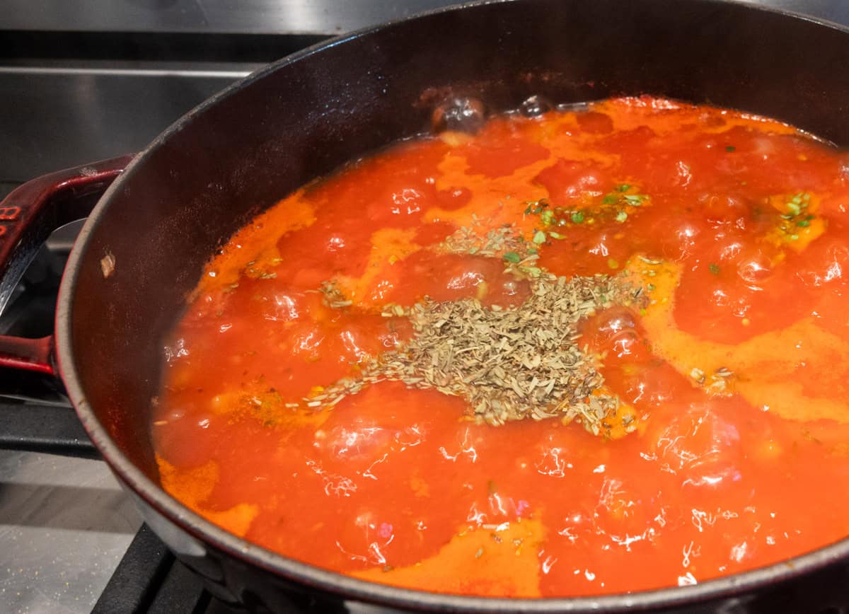 cooking the tomato sauce