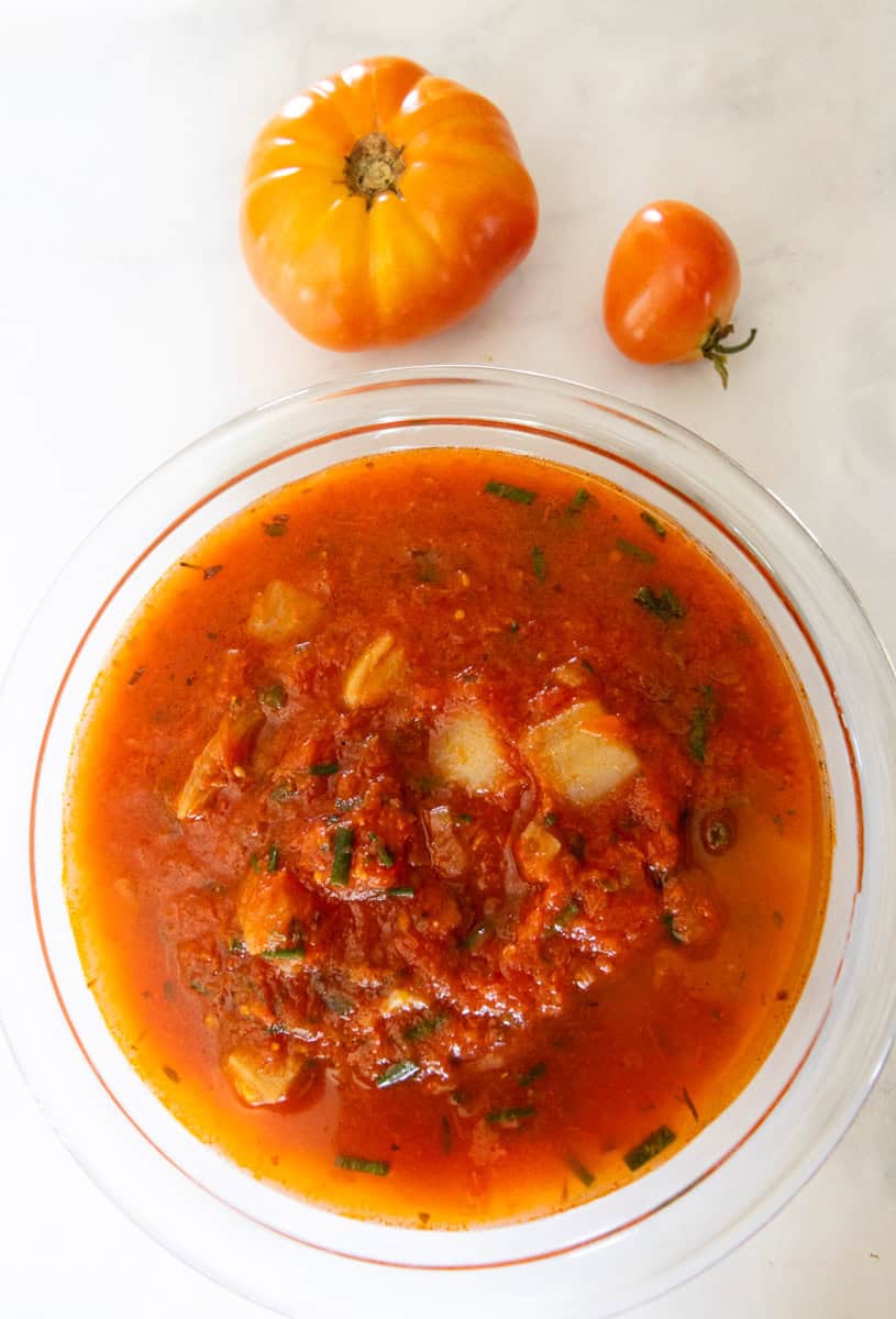 Fresh Tomato Sauce with Fennel & Tarragon