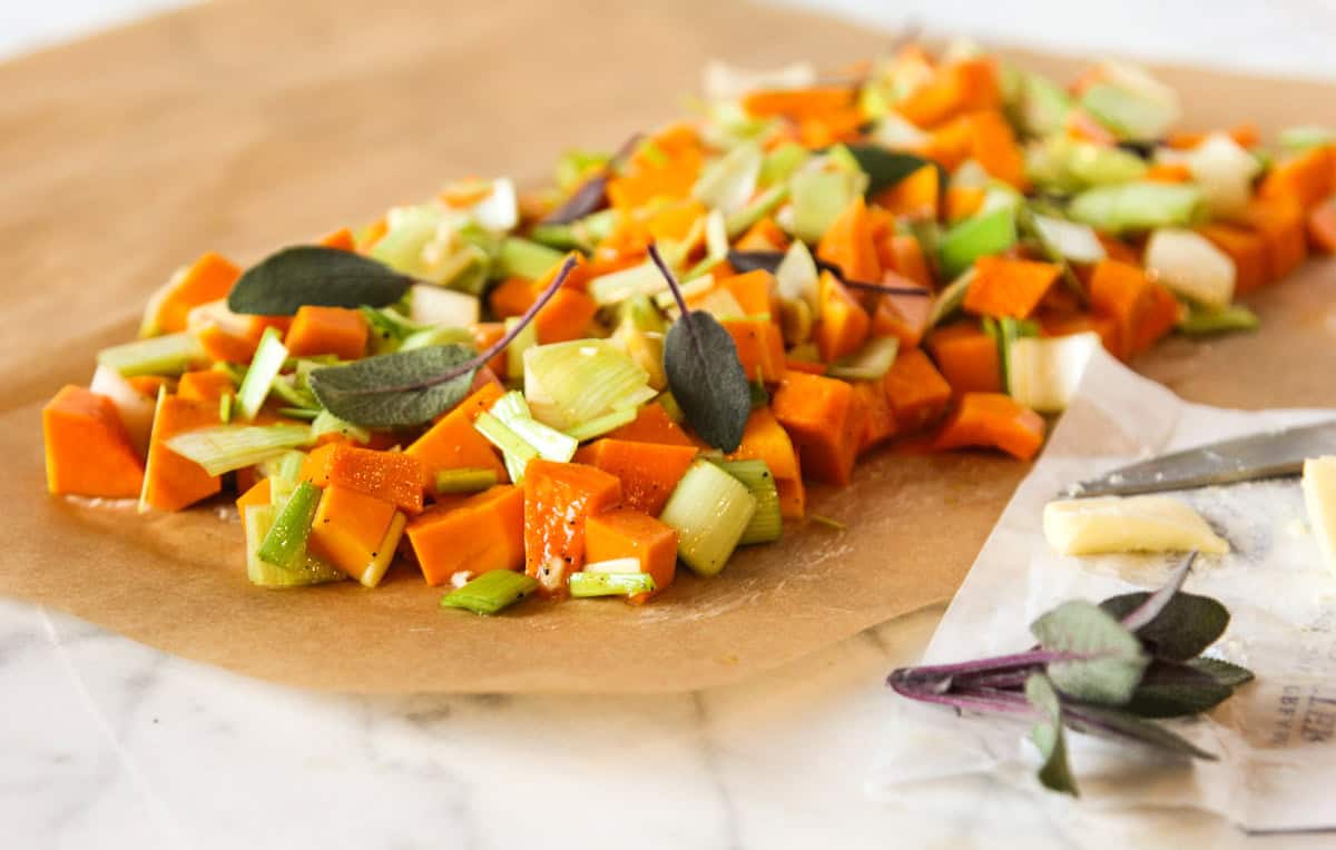 Roasted Vegetables Baked in Parchment (Fennel & Onion)