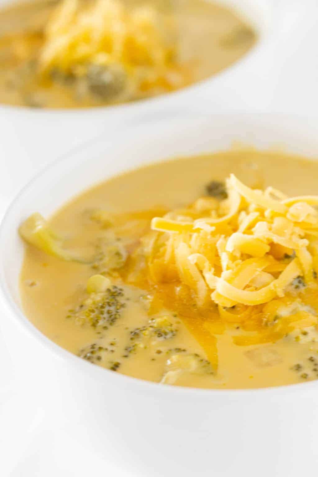Crock Pot Broccoli Cheese Soup